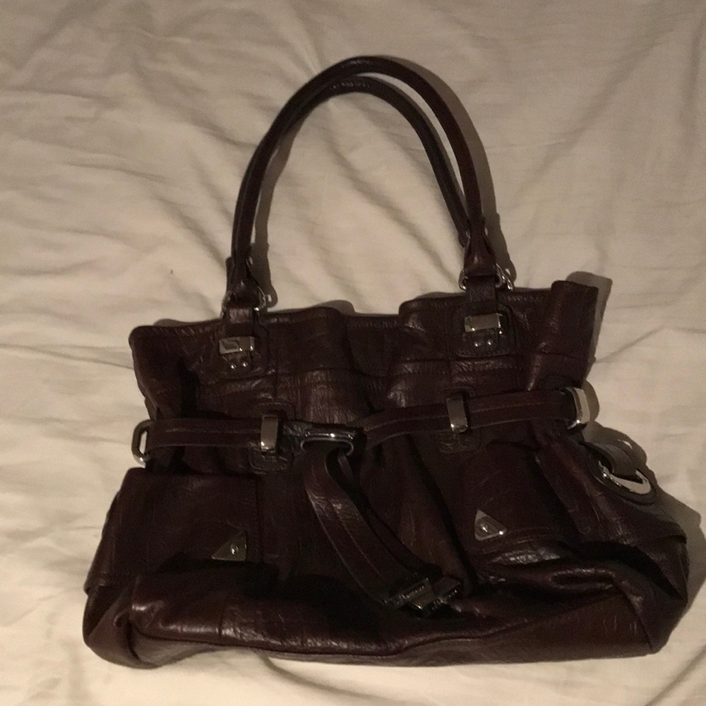 B Makowsky brown leather purse
